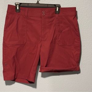 Eddie Bauer Stretch Adjustable Rolled Hem Bermuda Shorts Burgundy Size 14